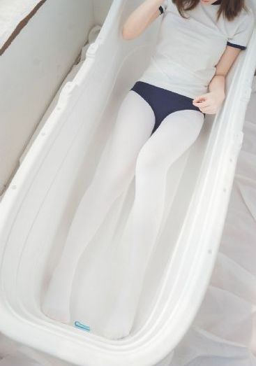 哎呦女朋友