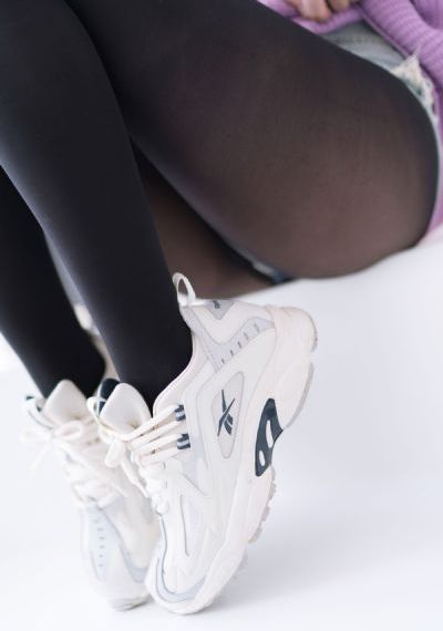 女高中生