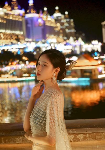 午夜视频在线视频